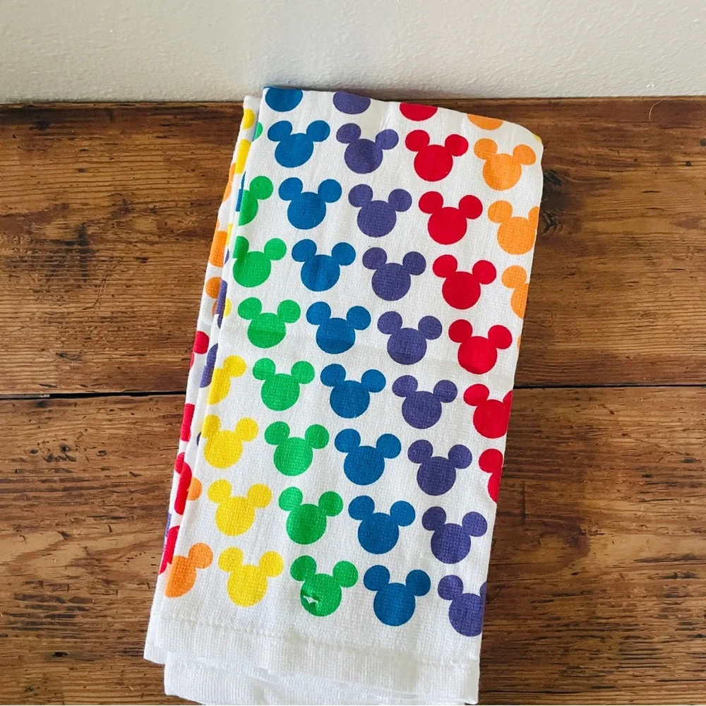Disney set rainbow